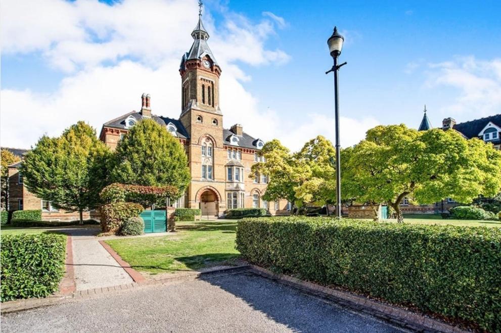 Pinewood Cottage Watford  Esterno foto